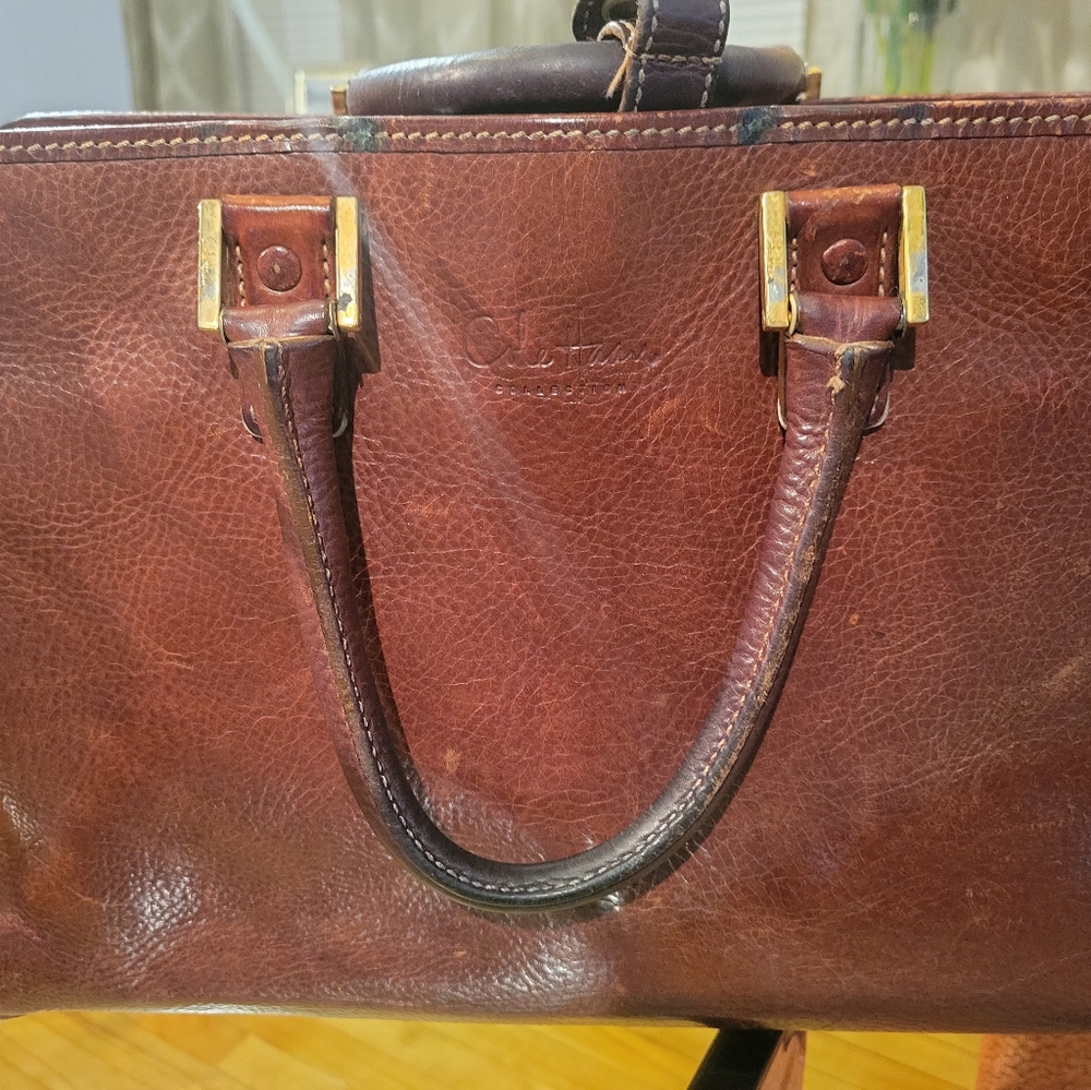 Briefcase